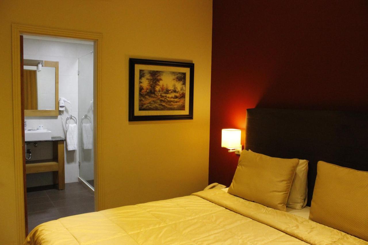 The J Hotel & Spa Бейрут Екстериор снимка
