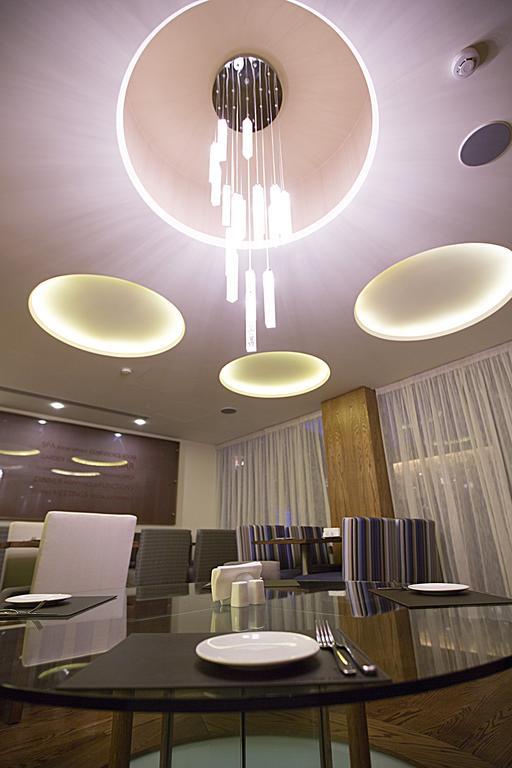 The J Hotel & Spa Бейрут Екстериор снимка