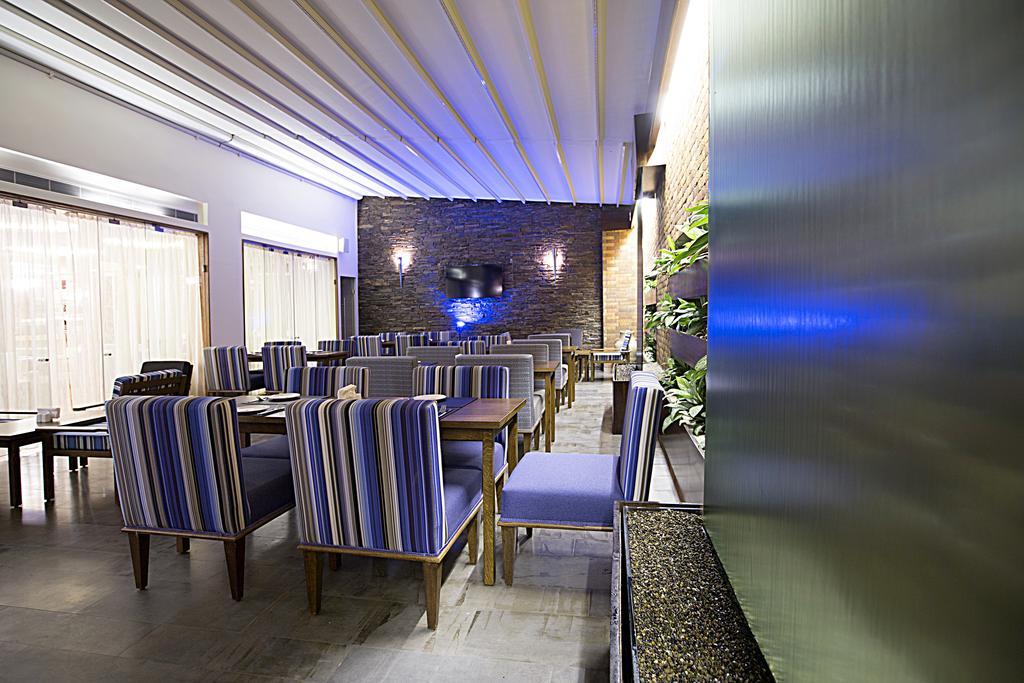 The J Hotel & Spa Бейрут Екстериор снимка