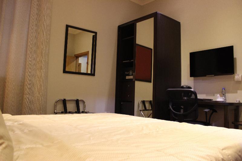 The J Hotel & Spa Бейрут Екстериор снимка