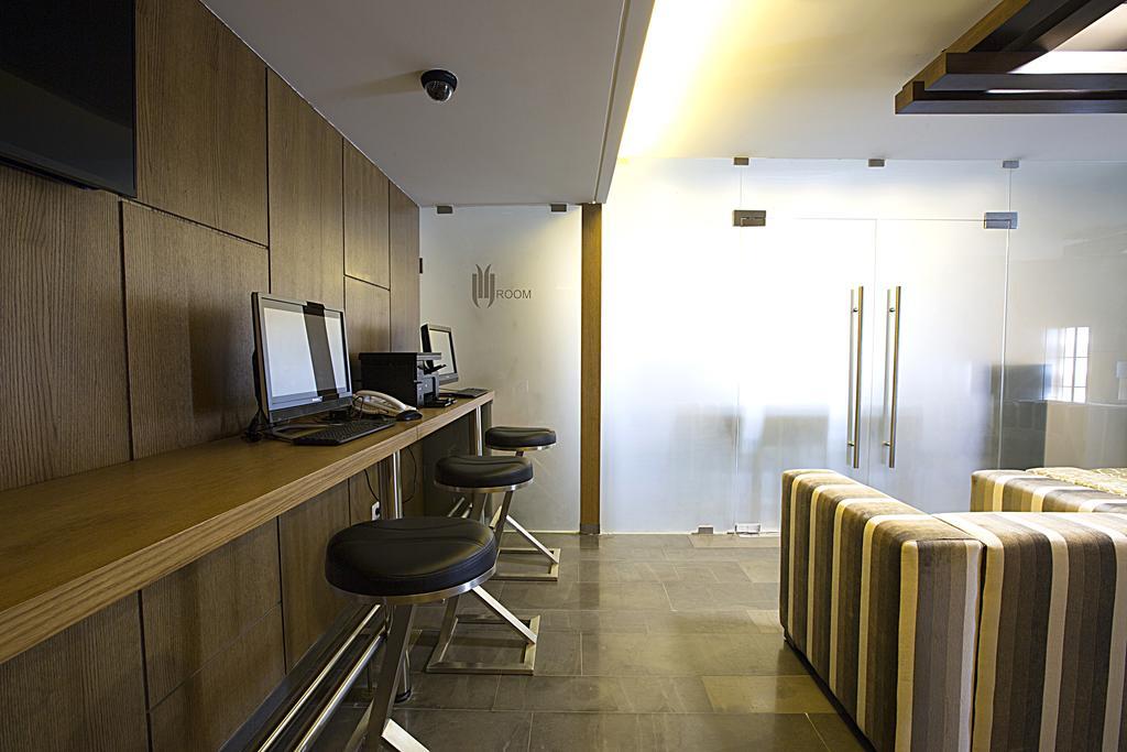 The J Hotel & Spa Бейрут Екстериор снимка