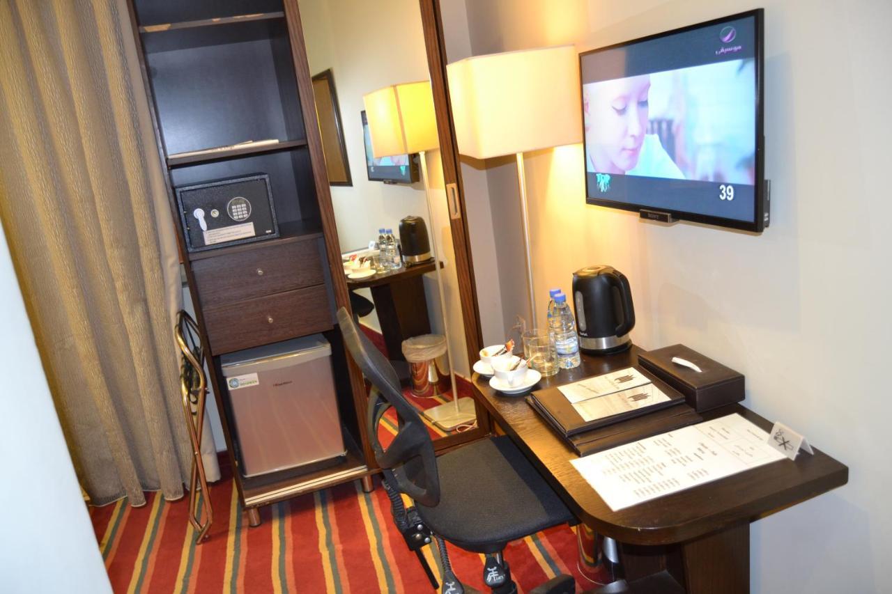 The J Hotel & Spa Бейрут Екстериор снимка