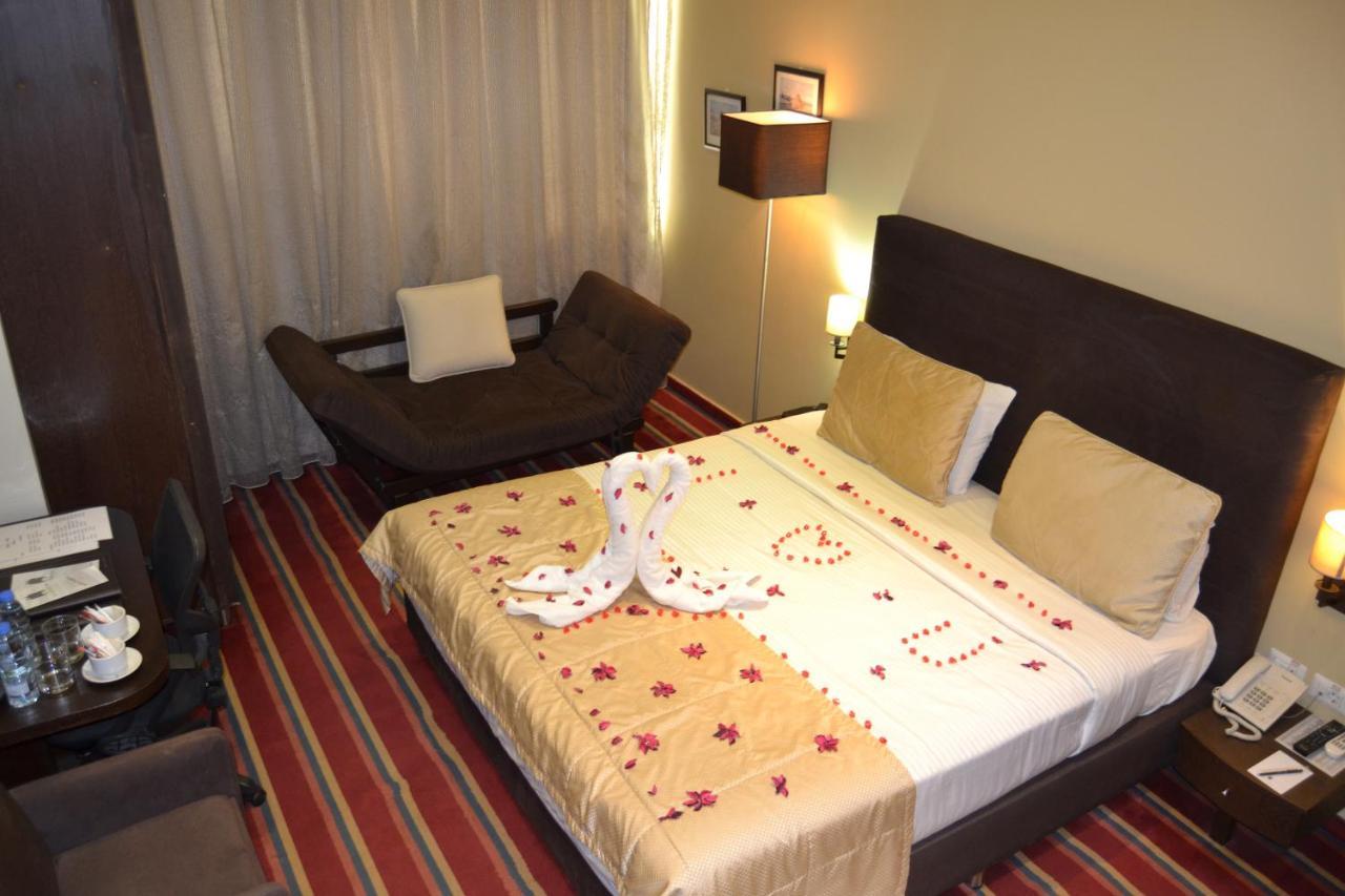 The J Hotel & Spa Бейрут Екстериор снимка
