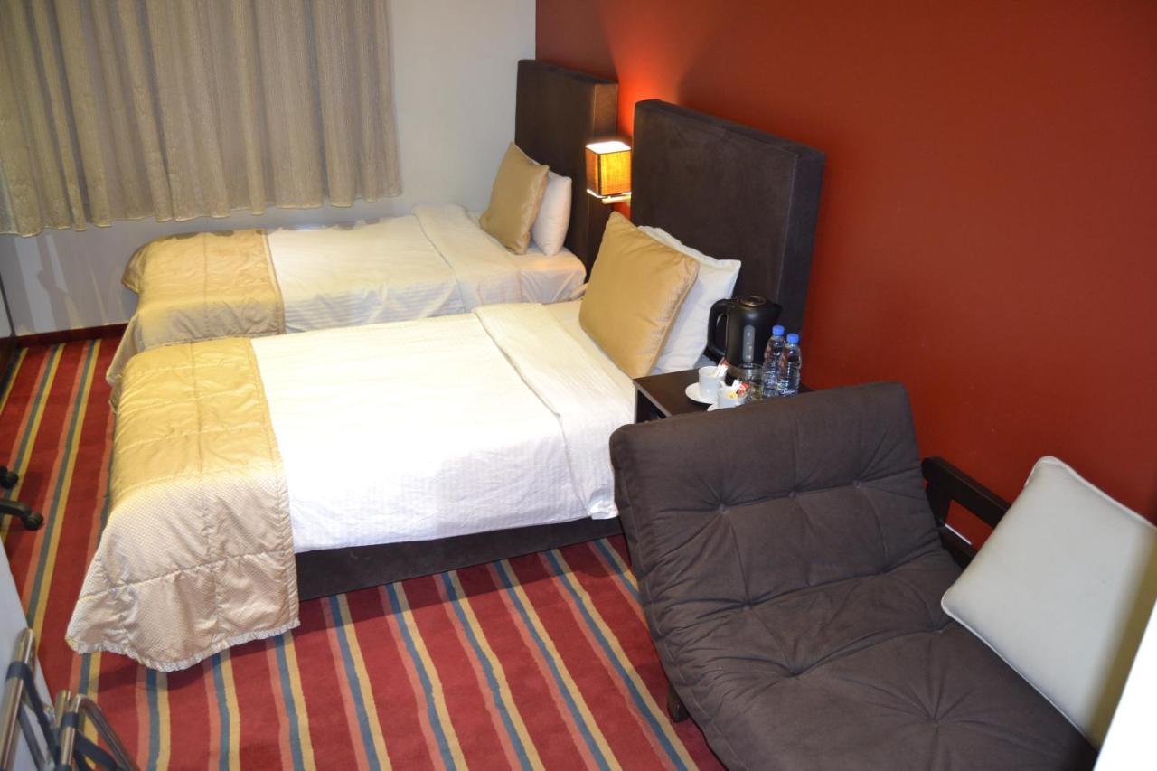 The J Hotel & Spa Бейрут Екстериор снимка